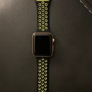 Apple Watch Series 3 42MM Rose Gold